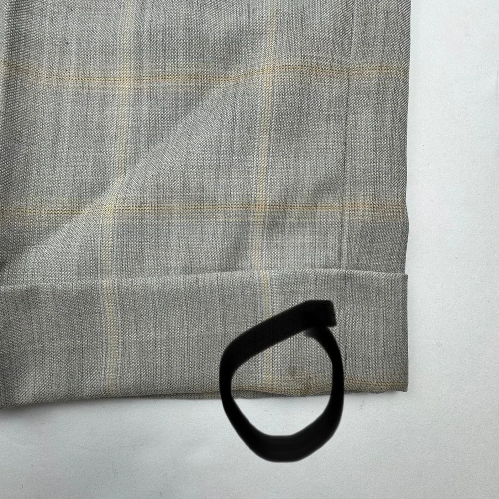 Coogi Luxe Dress Pants 38W Grey Wool Blend Plaid Pleated Cuffed Classic Trousers
